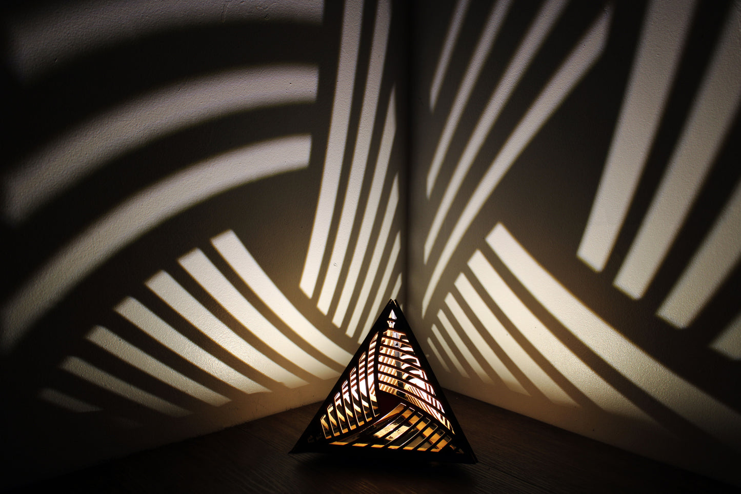 Pyramid - Wave