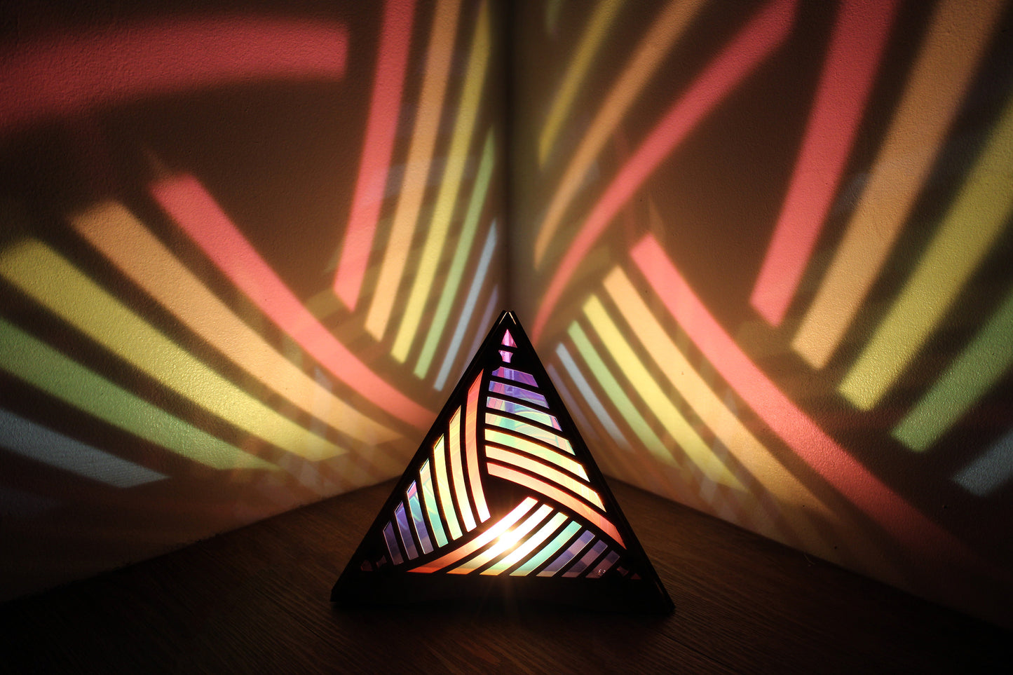 Pyramid - Rainbow